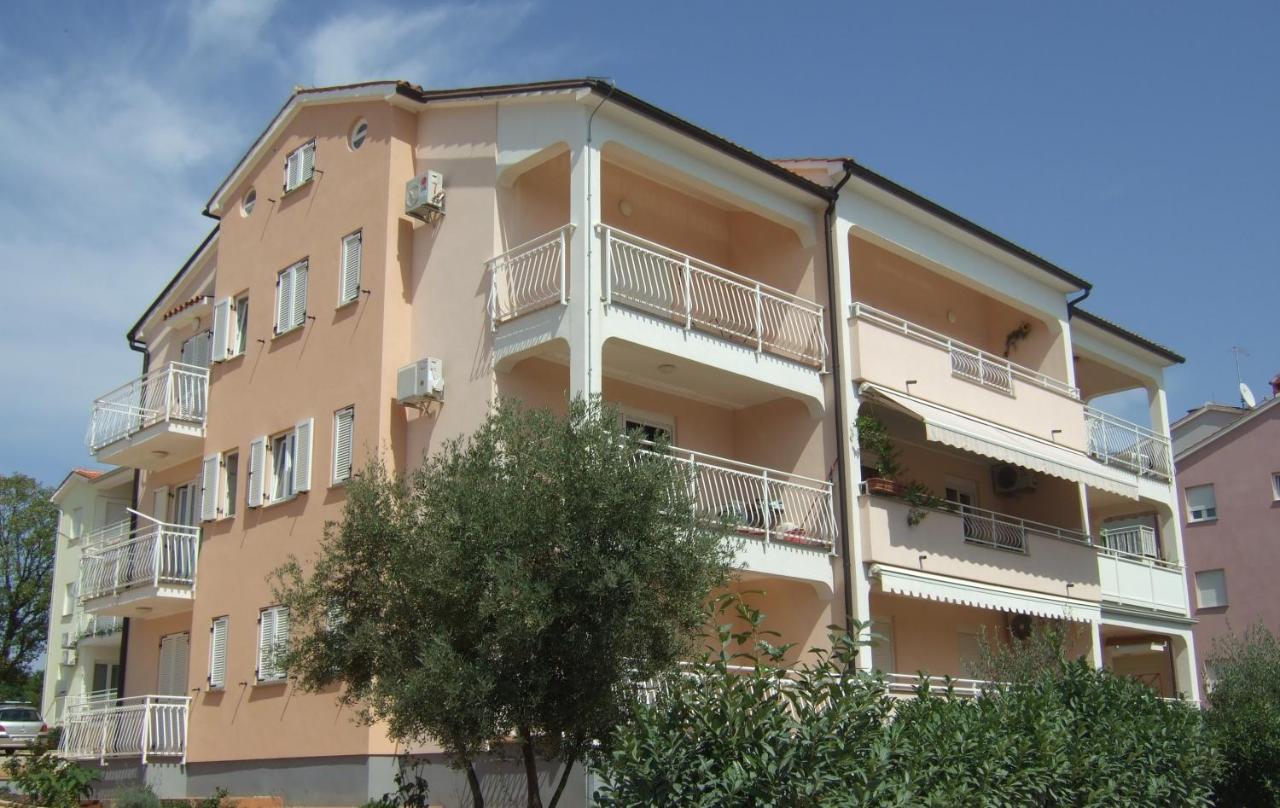 Nela Novigrad Istria